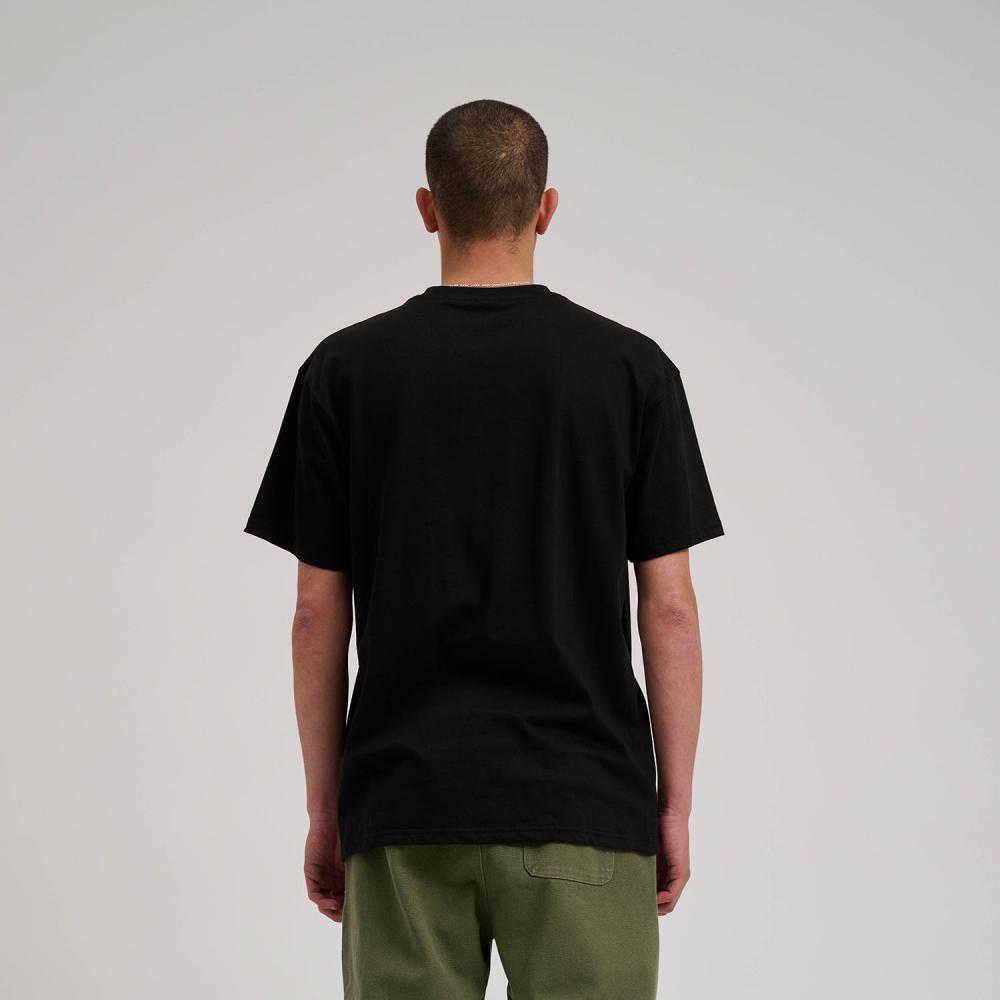 M ADULT Santa Cruz T-Shirt Carved MFG Front T-Shirt